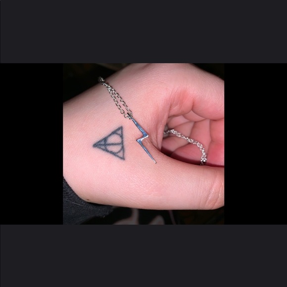 Brand New Lightning Bolt Necklace - Picture 3 of 3